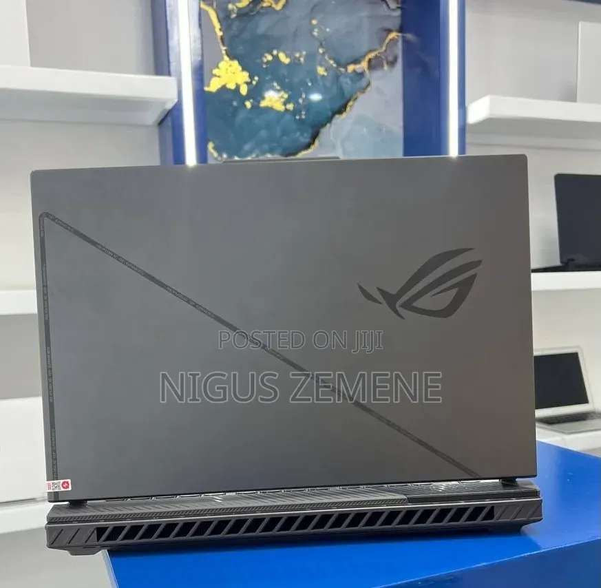 New Laptop Asus ROG Strix G16 G614 16GB Intel Core i7 SSD 1T