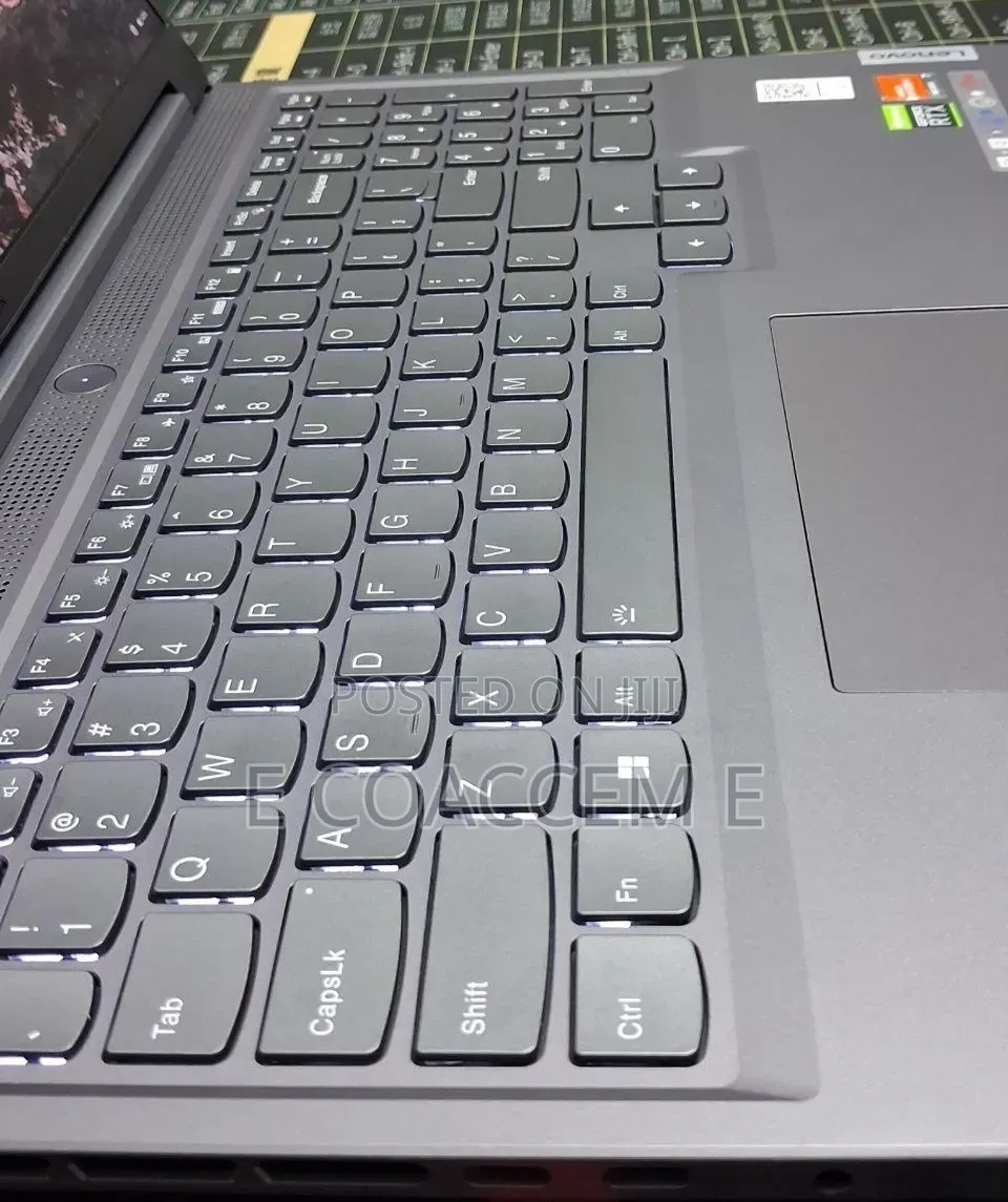 New Laptop Lenovo Legion 5 16GB AMD Ryzen 7 SSD 1T