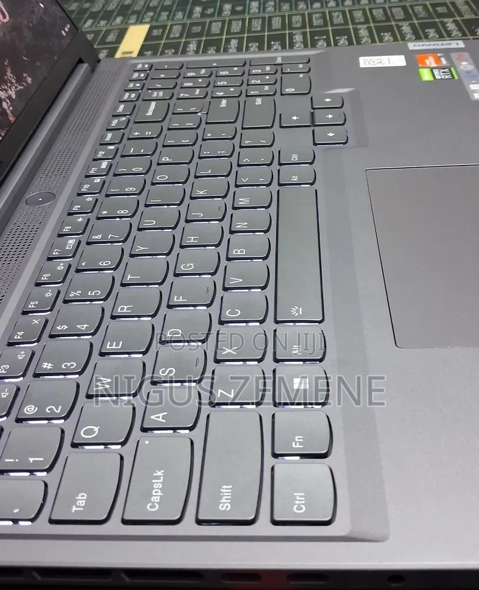 New Laptop Lenovo Legion 5 16GB AMD Ryzen 7 SSD 1T