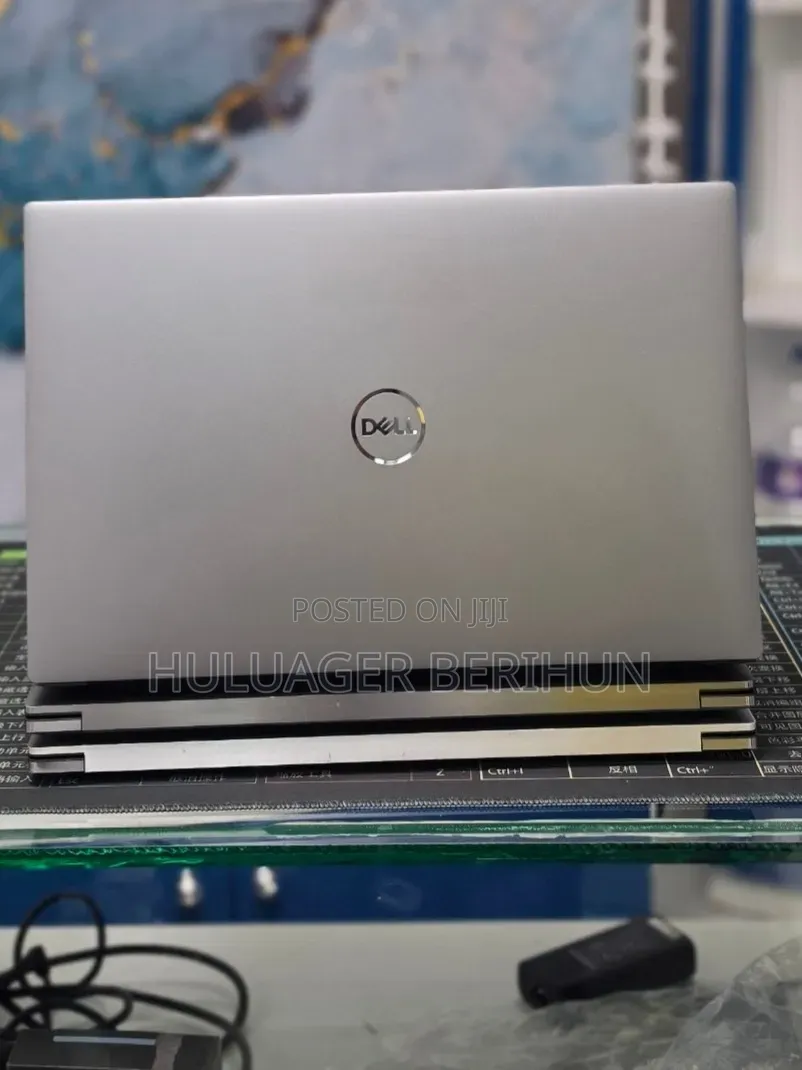 New Laptop Dell Precision 5560 32GB Intel Core i7 SSD 1T