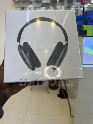 AirPods Max With Smart Case