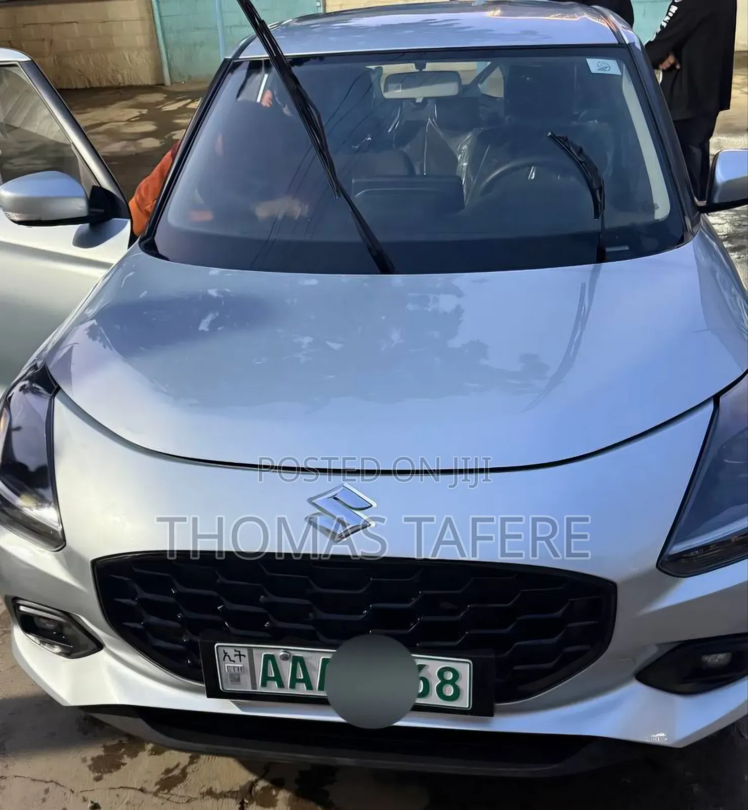 Suzuki Swift 2025 Silver