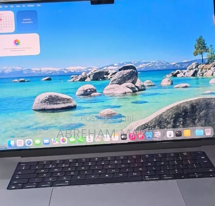 New Laptop Apple MacBook Pro 2021 M1 32GB Apple M1 Pro SSD 512GB