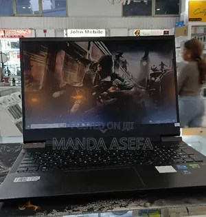 New Laptop HP Victus 16 16GB Intel Core i7 SSD 512GB