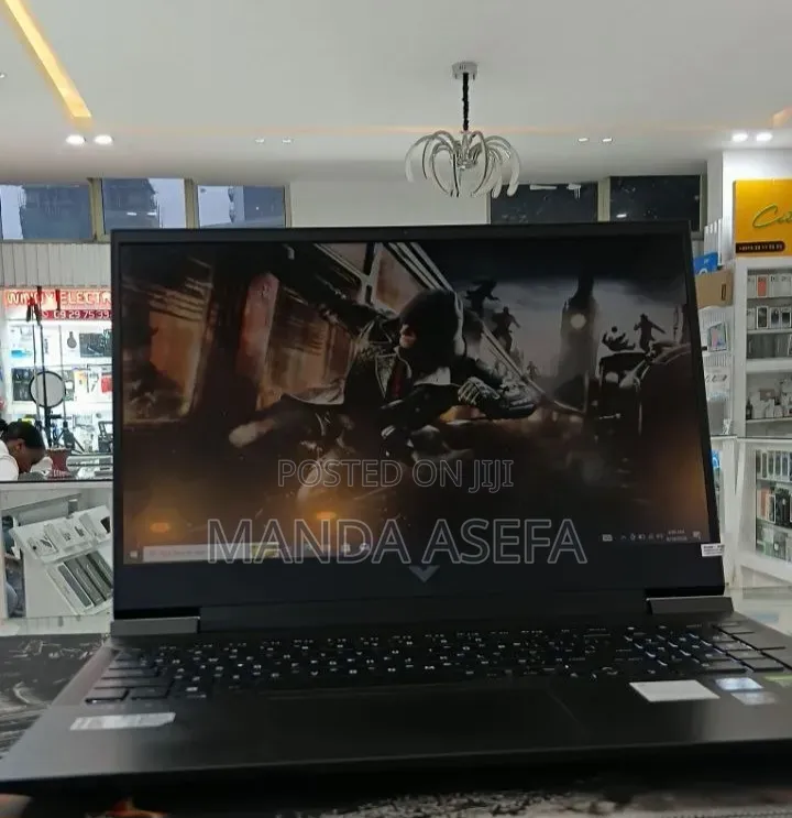 New Laptop HP Victus 16 16GB Intel Core i7 SSD 512GB