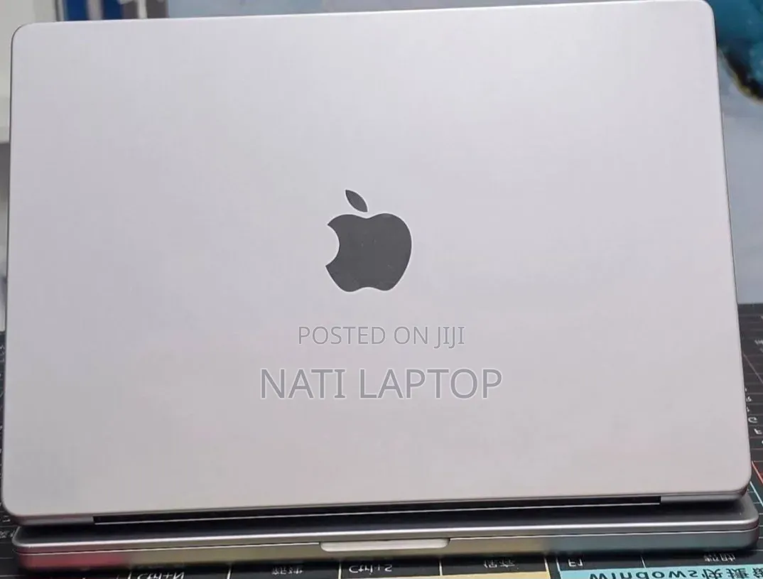 New Laptop Apple MacBook Pro 2021 M1 32GB Apple M1 Pro SSD 1T