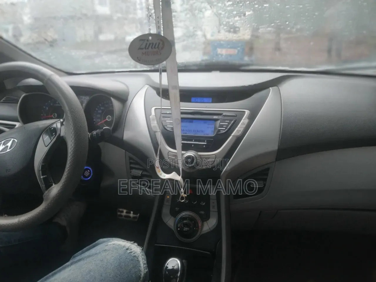 Hyundai Elantra 2013
