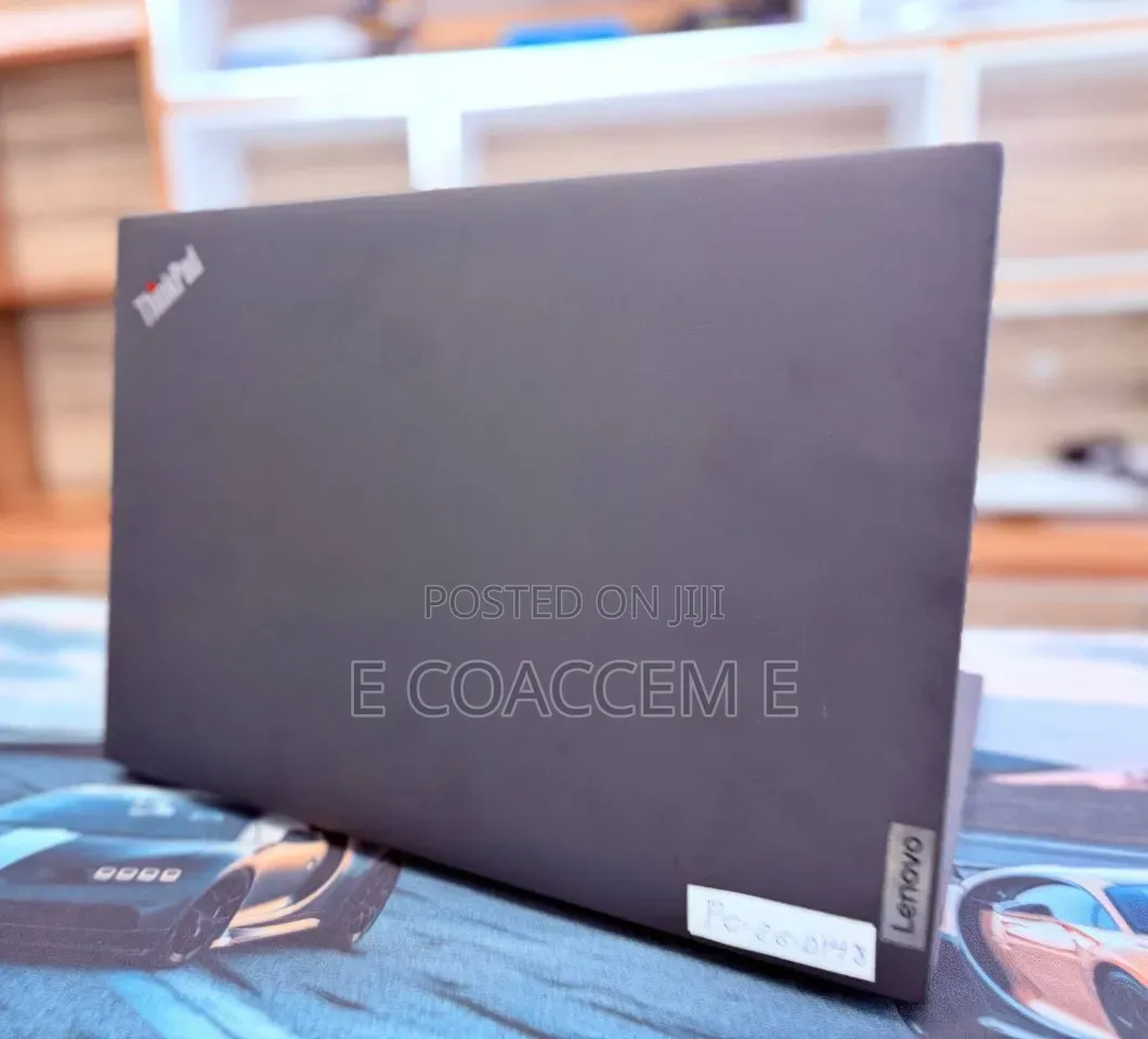 New Laptop Lenovo ThinkPad T14 16GB Intel Core i7 SSD 512GB