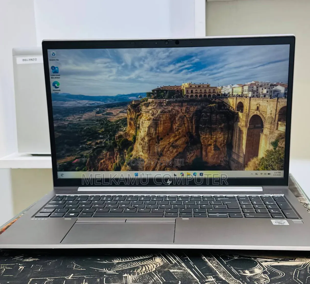 New Laptop HP ZBook 15 16GB Intel Core i7 SSD 512GB