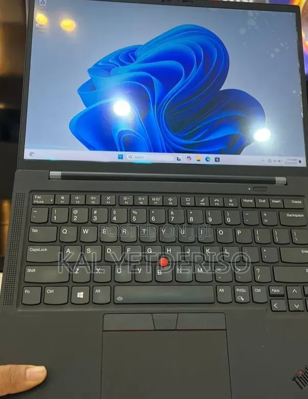 New Laptop Lenovo ThinkPad X1 Carbon 16GB Intel Core i7 SSD 512GB