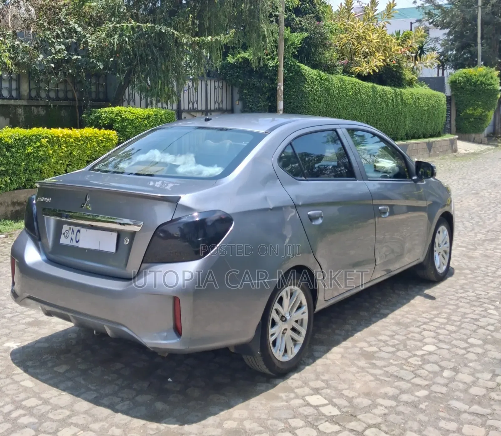 Mitsubishi Attrage 2022