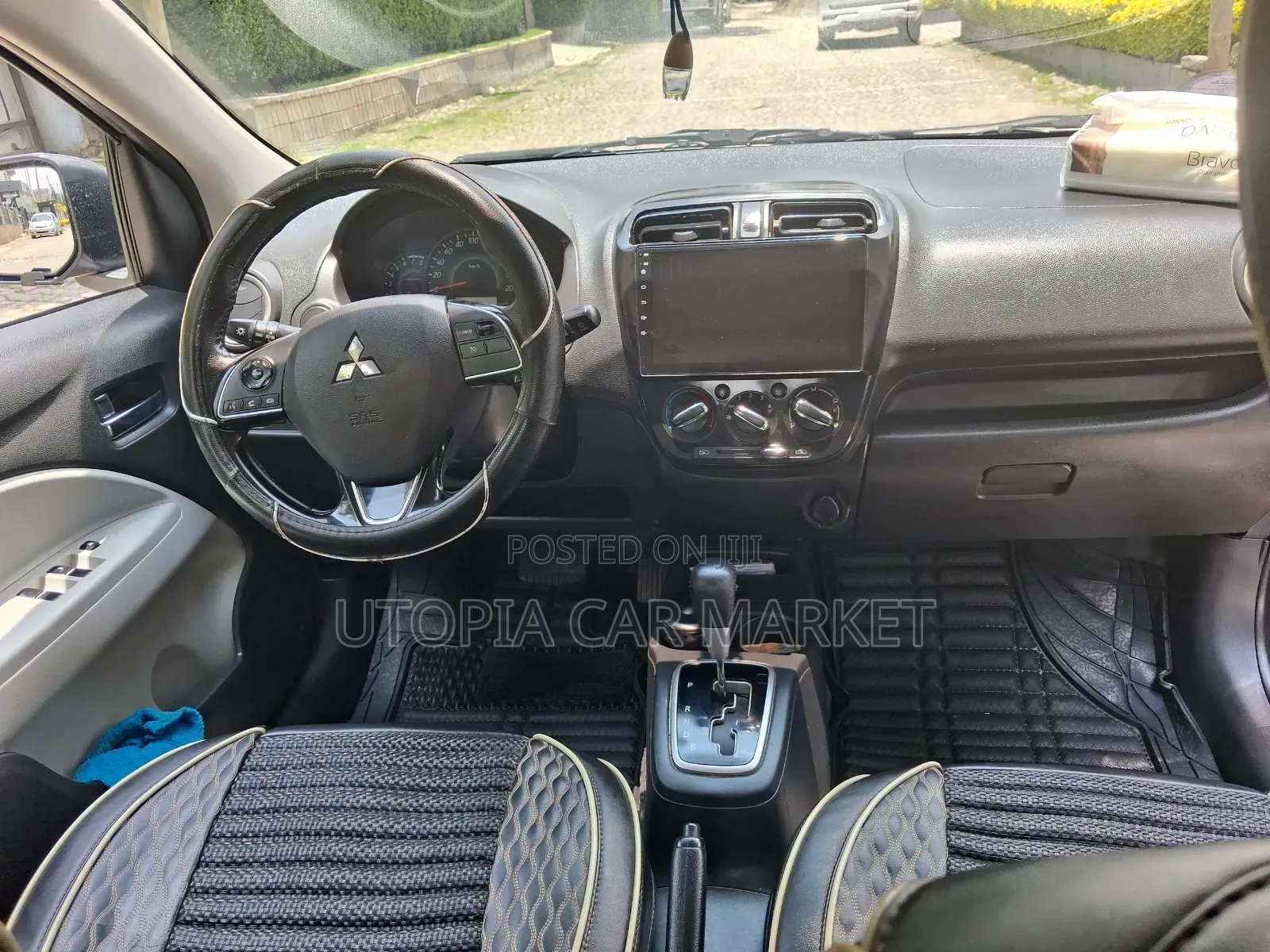 Mitsubishi Attrage 2022