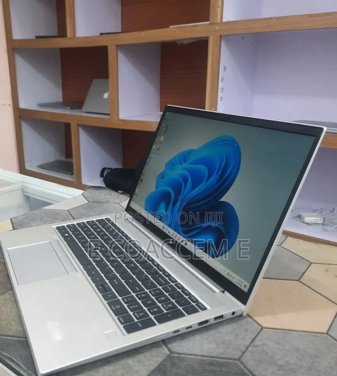 New Laptop HP EliteBook 850 G8 16GB Intel Core i7 SSD 512GB