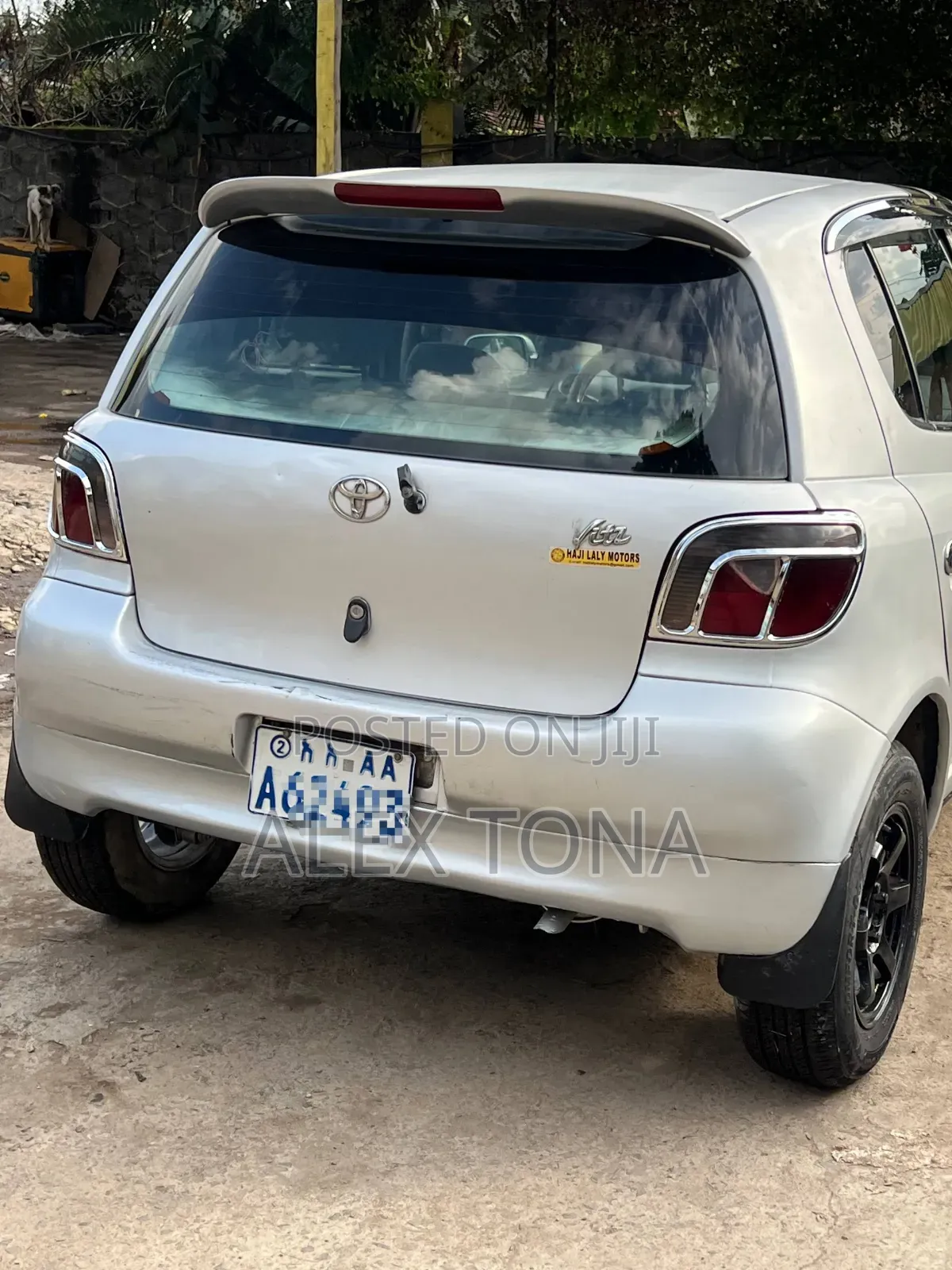 Toyota Vitz 2001 Silver