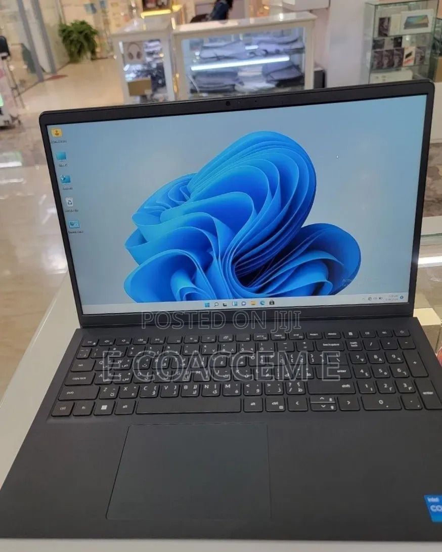 New Laptop Dell 16GB Intel Core i5 SSD 512GB