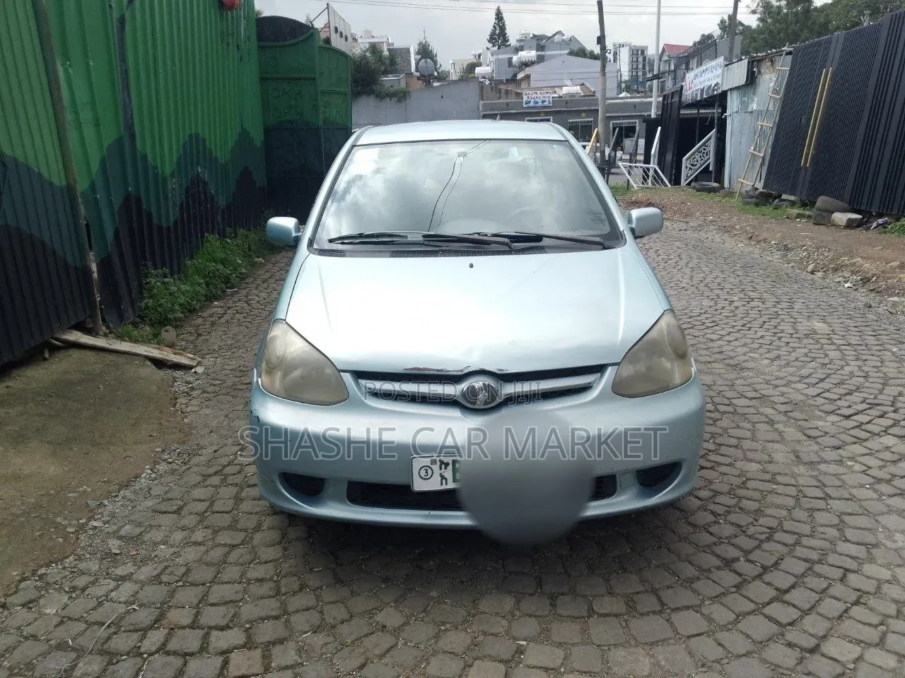 Toyota Platz 2004