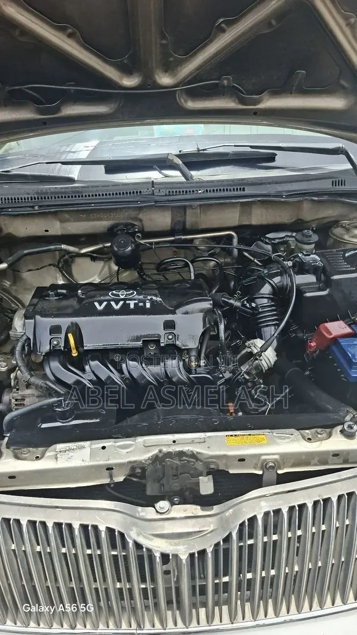 Toyota Corolla 2005 Silver