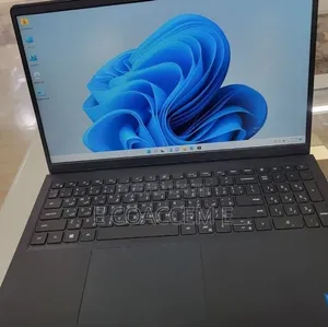 New Laptop Dell 16GB Intel Core i5 SSD 512GB