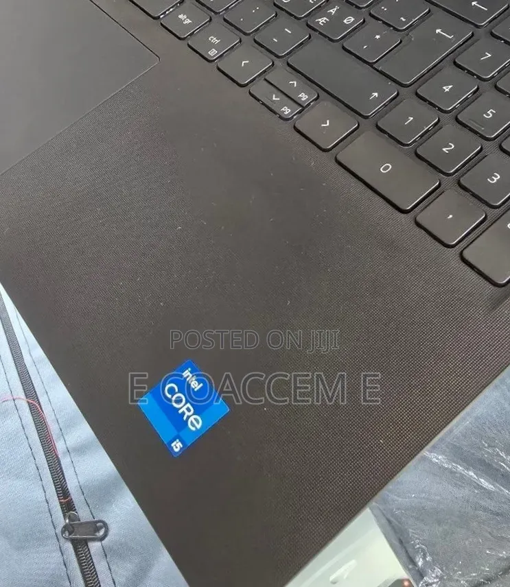 New Laptop Dell 16GB Intel Core i5 SSD 512GB