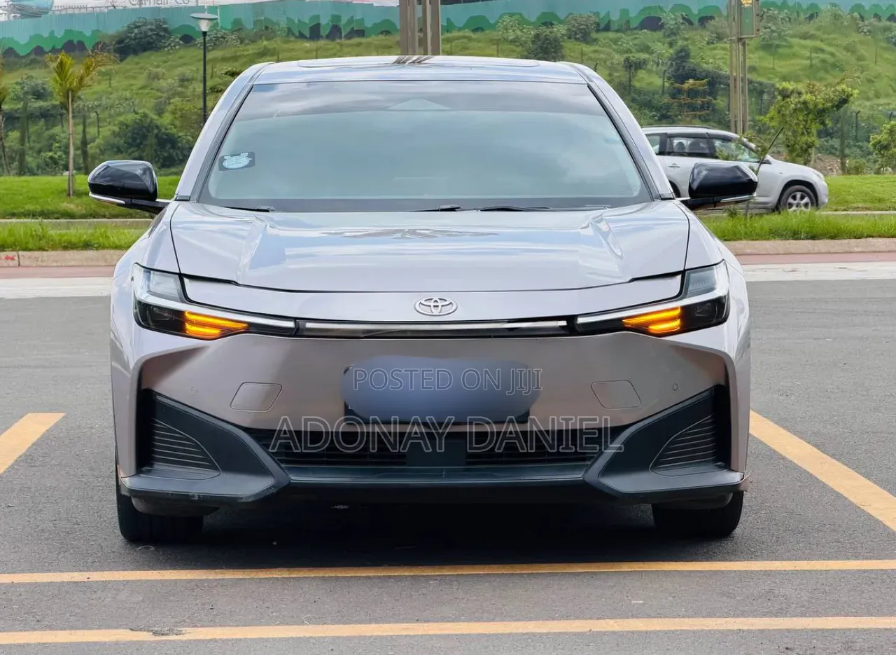 Toyota bZ3 50 kWh FWD 2023