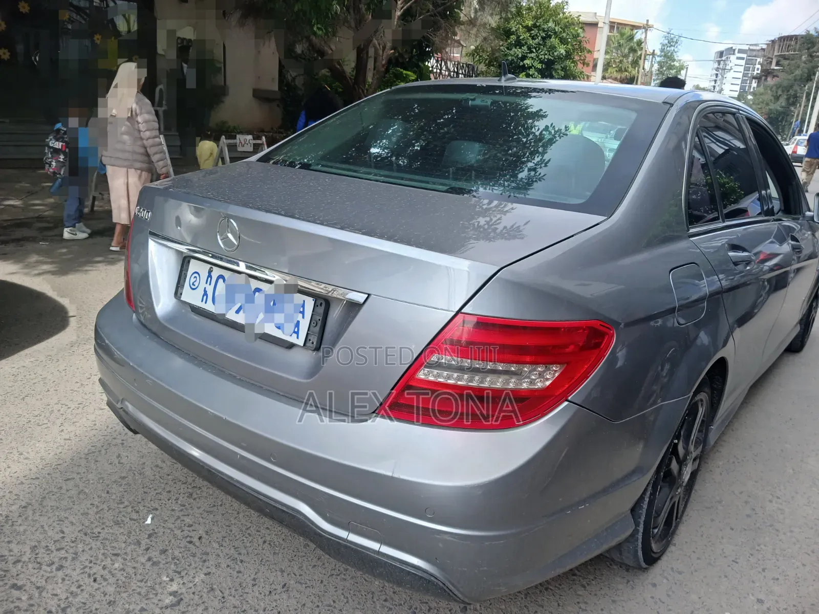 Mercedes-Benz C180 2012 Gray