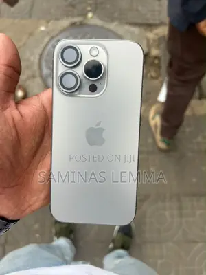 Apple iPhone 15 Pro 256 GB Silver
