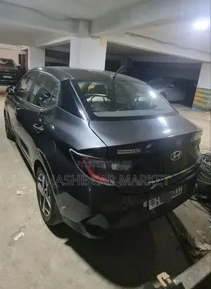 Hyundai I10 2022 Gray