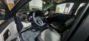 Hyundai I10 2022 Gray