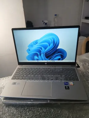 New Laptop HP Stream Notebook 16GB Intel Core i5 SSD 1T