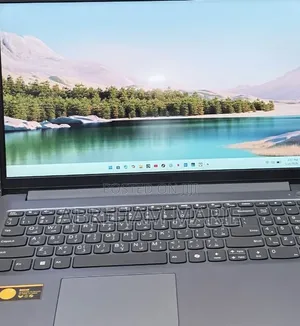 New Laptop Lenovo LOQ 15AHP10 12GB Intel Core i5 SSD 512GB