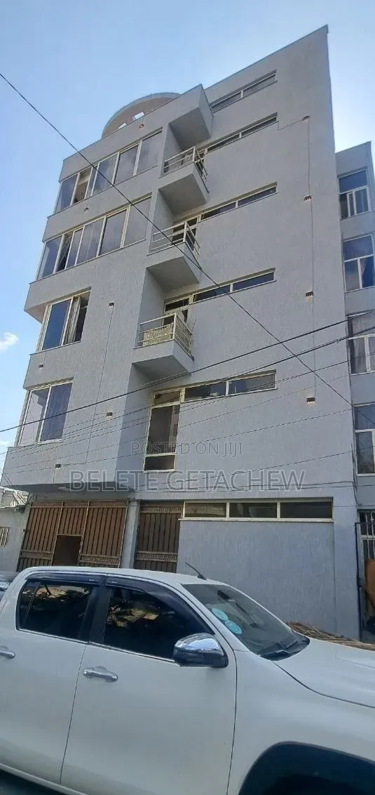 18bdrm Duplex in Bole Rwanda, G+4 for sale