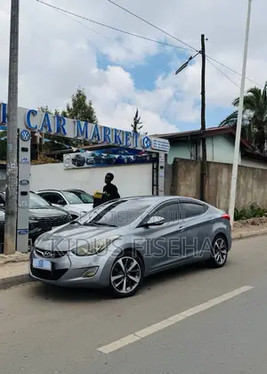Hyundai Avante 2012 Gray
