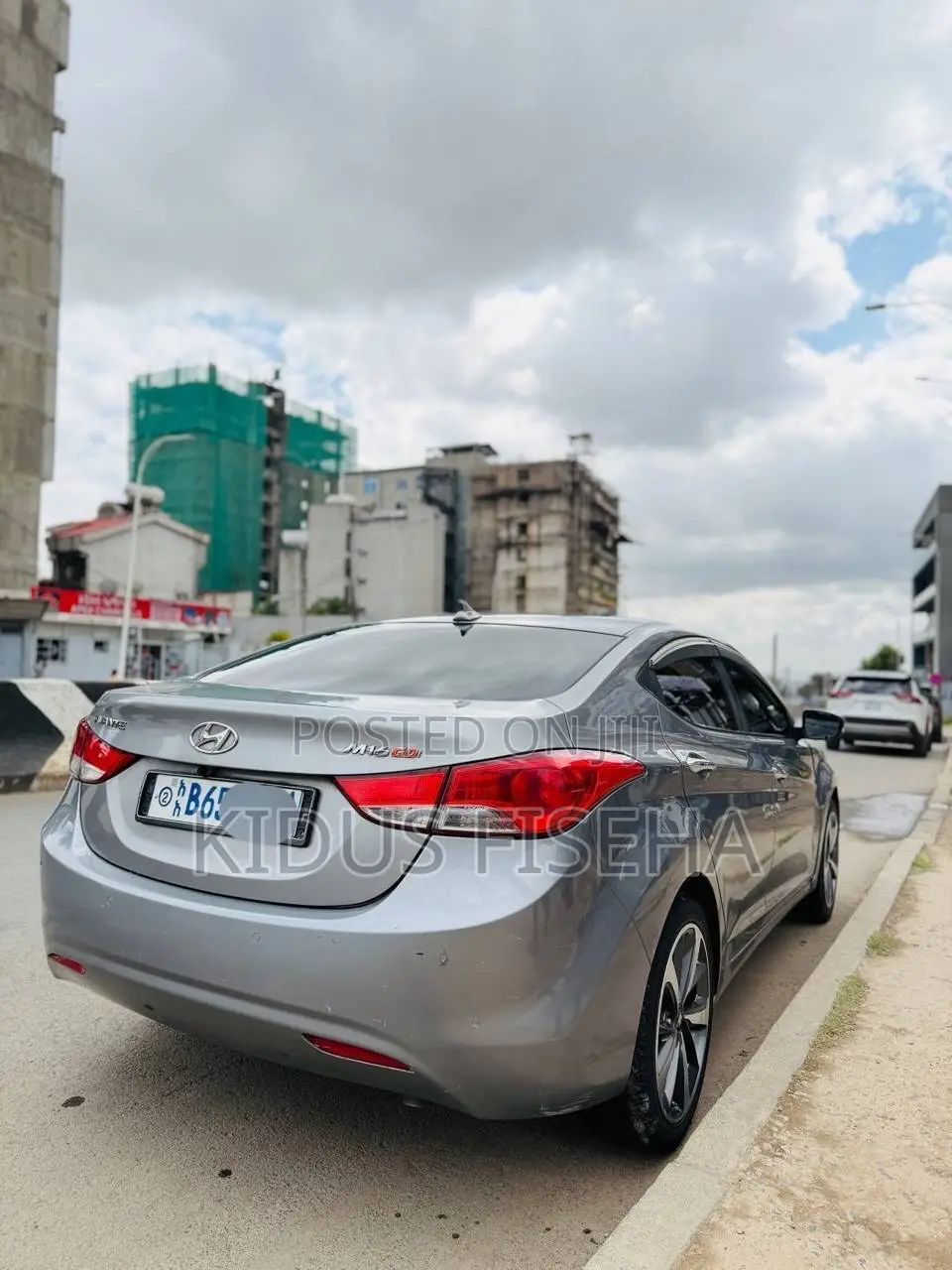 Hyundai Avante 2012 Gray
