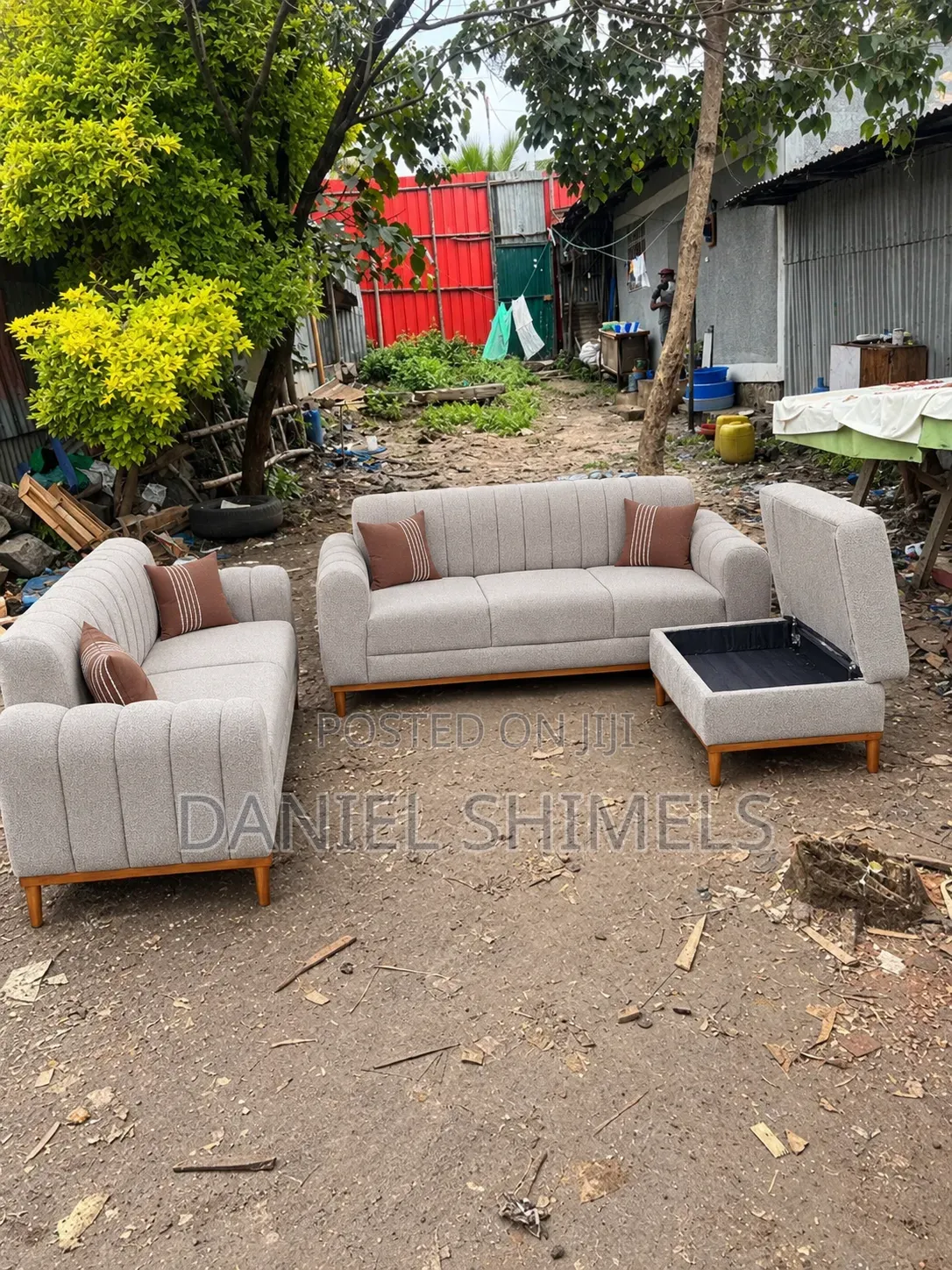 New Luxury Living Room Stylish Sofa Set - Brand New