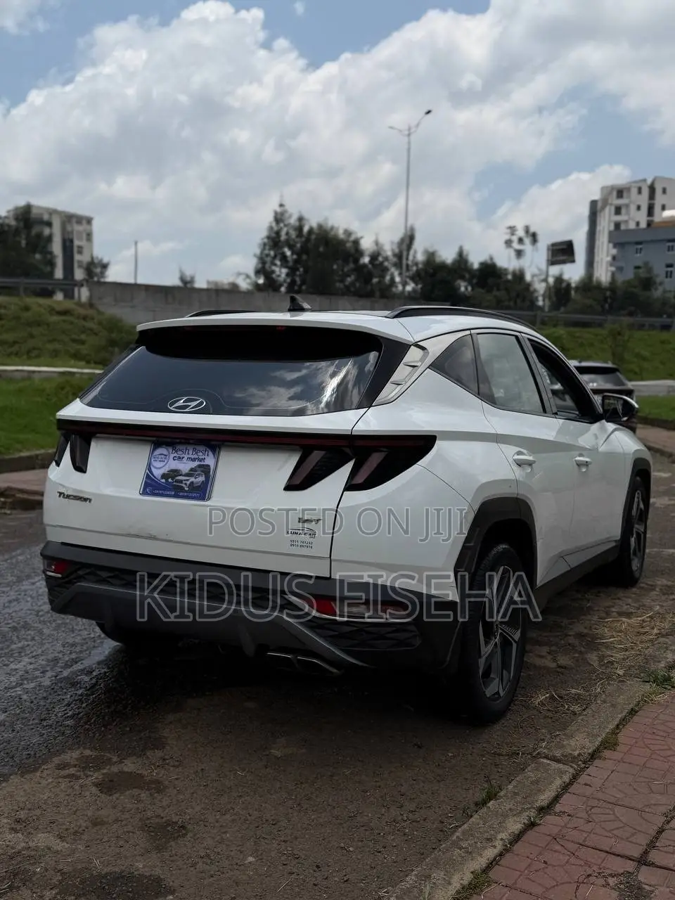 Hyundai Tucson 2022 White