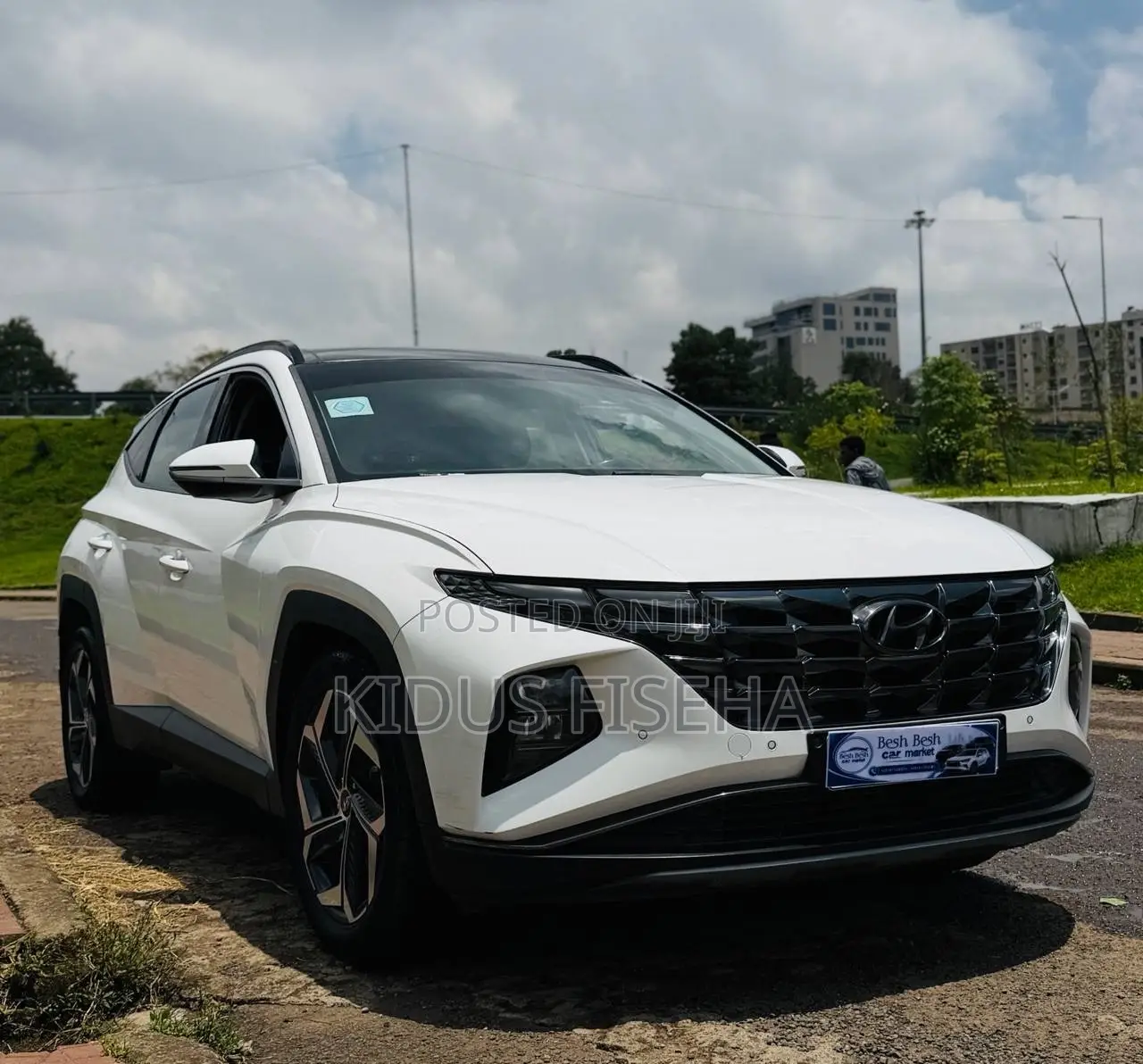 Hyundai Tucson 2022 White