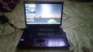 Laptop Toshiba A30 4GB Intel Core i5 SSHD+SSD 500GB