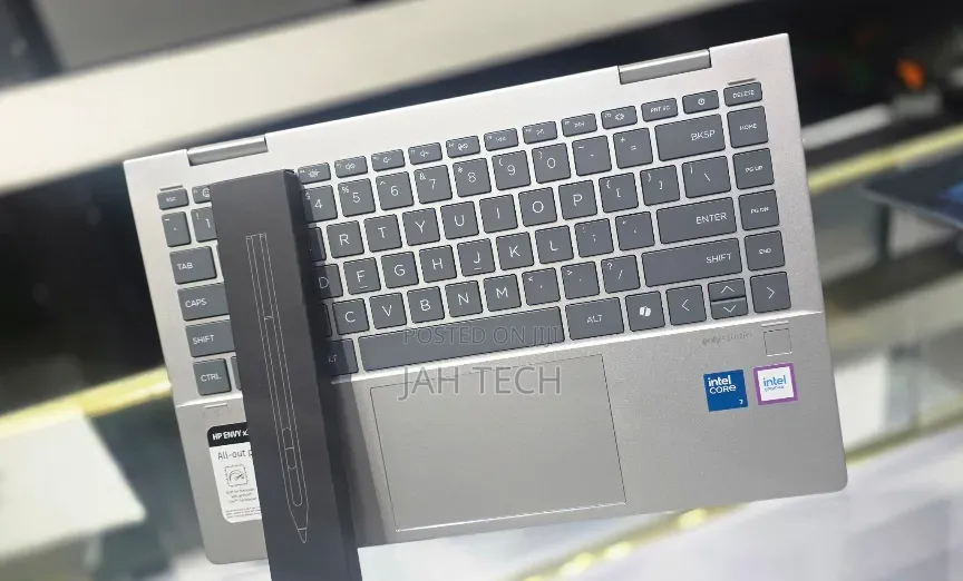 New Laptop HP Envy x360 16GB Intel Core 7 SSD 512GB