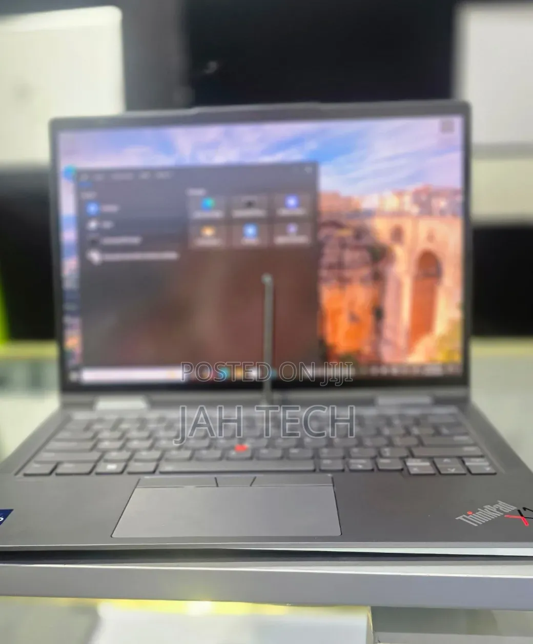 New Laptop Lenovo ThinkPad X1 Yoga 32GB Intel Core i7 SSD 512GB