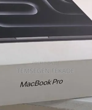 New Laptop Apple MacBook Pro 2024 M4 24GB Apple M4 Pro SSD 1T