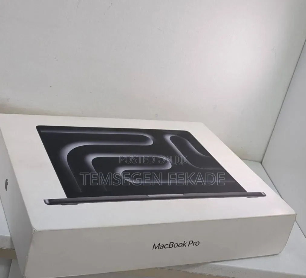 New Laptop Apple MacBook Pro 2024 M4 24GB Apple M4 Pro SSD 1T