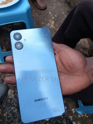 Samsung Galaxy A06 128 GB Blue
