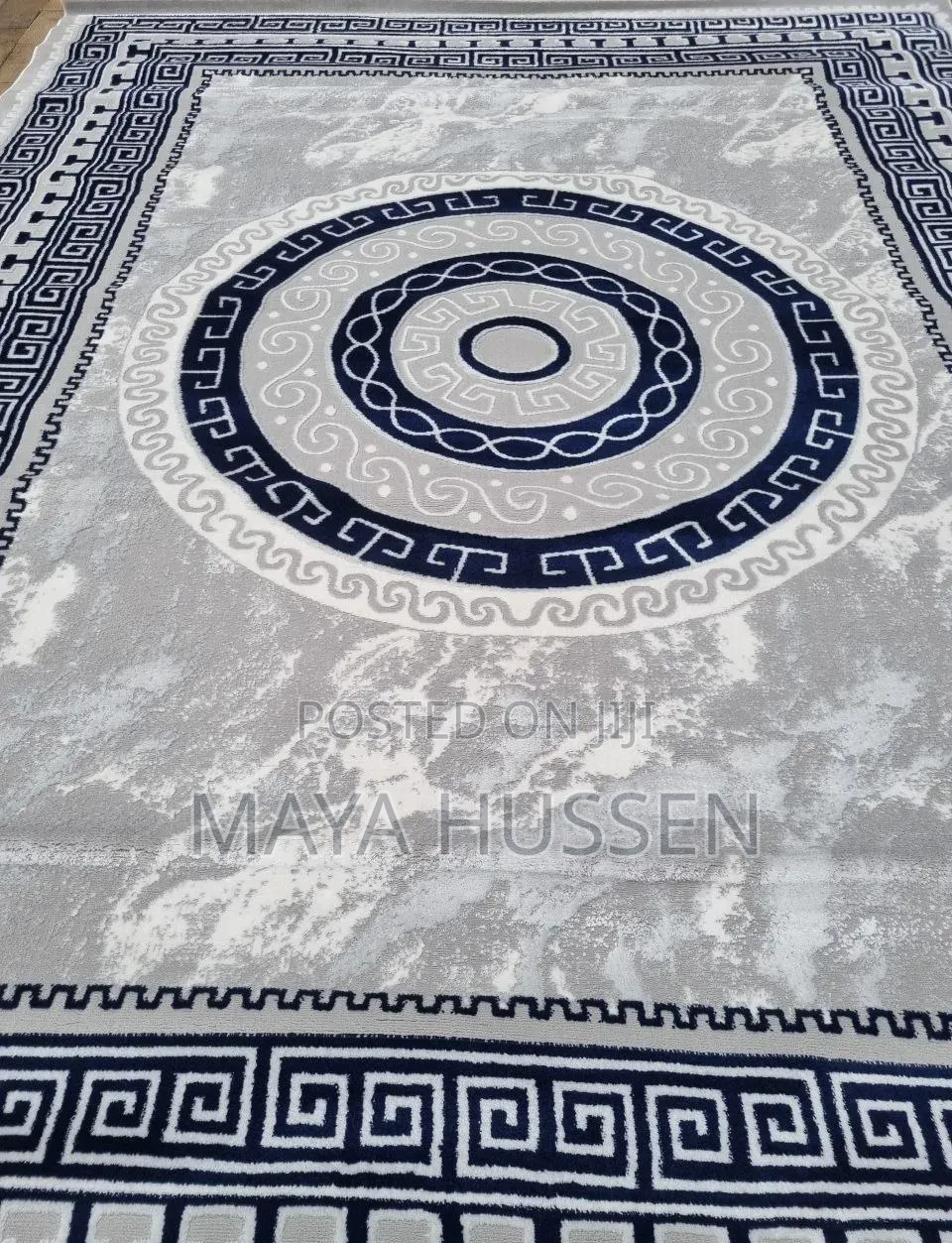 Modern Grey Navy Blue Greek Key Medallion Carpet / Rug - Brand New