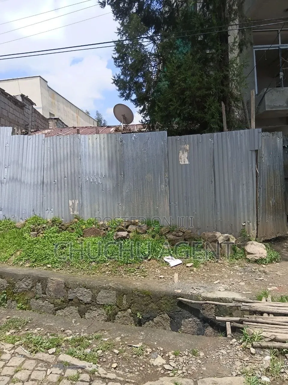 ፈንሳይ ላጋሲዮን Ferensay 500 ካሬ ግንባታ ቦታ ሽያጭ