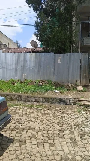 ፈንሳይ ላጋሲዮን Ferensay 500 ካሬ ግንባታ ቦታ ሽያጭ