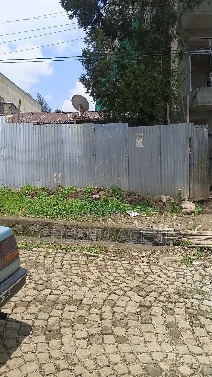 ፈንሳይ ላጋሲዮን Ferensay 500 ካሬ ግንባታ ቦታ ሽያጭ