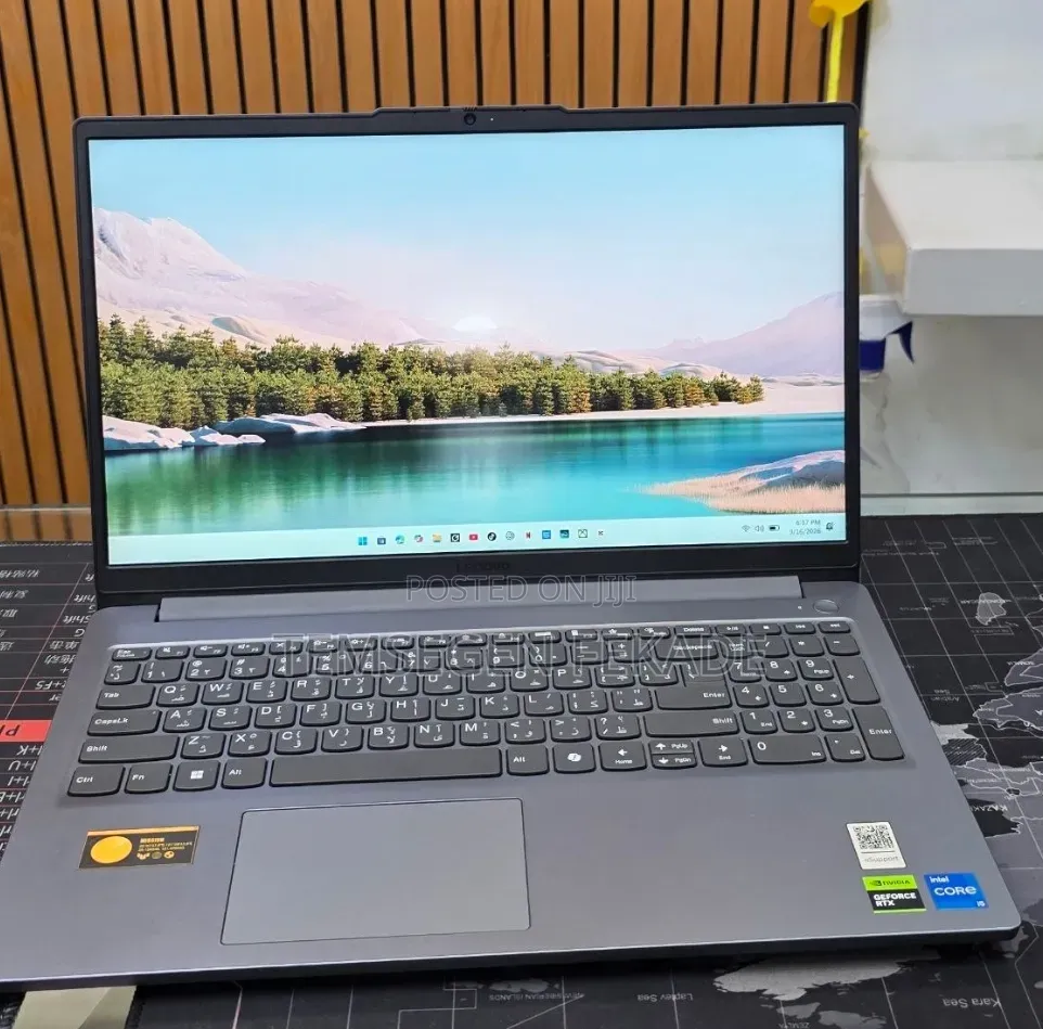 New Laptop Lenovo LOQ 15AHP10 12GB Intel Core i5 SSD 512GB