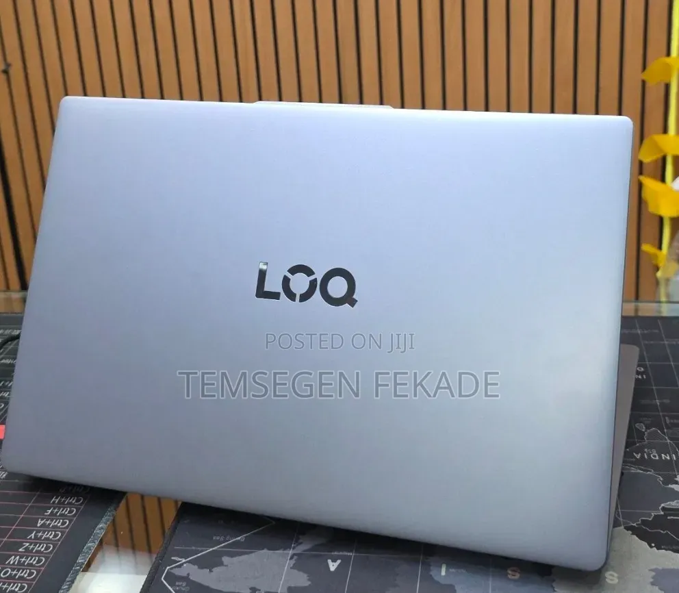 New Laptop Lenovo LOQ 15AHP10 12GB Intel Core i5 SSD 512GB