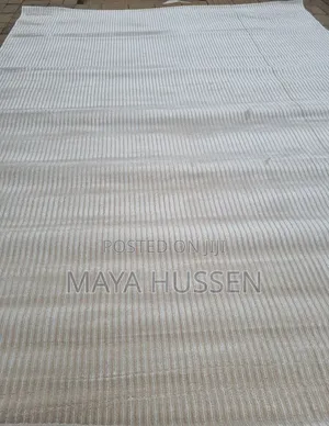 Minimalist Beige Cream Ribbed/Striped Carpet - Brand New