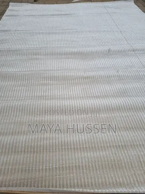 Minimalist Beige Cream Ribbed/Striped Carpet - Brand New
